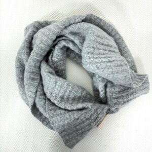 *Last Chance* NWT Britt’s Knits Common Good Infinity Scarf